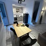 Avenoir Luxury Cave 2 Bedroom *