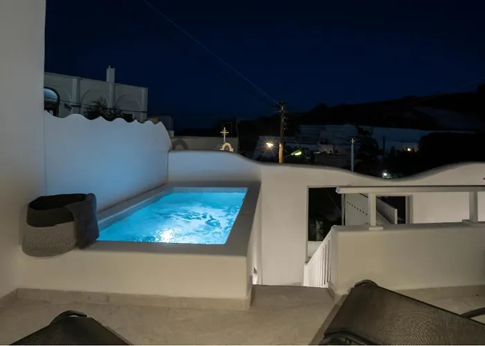 Avenoir Luxury Cave 2 Bedroom