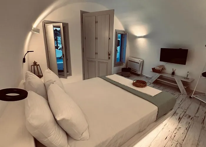 Avenoir Luxury Cave 2 Bedroom Apartmán *