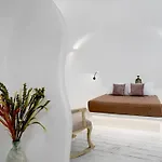 Avenoir Luxury Cave 2 Bedroom * Vóthon