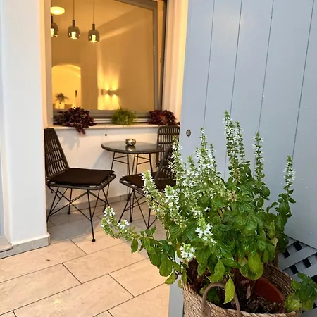 Avenoir Luxury Cave 2 Bedroom