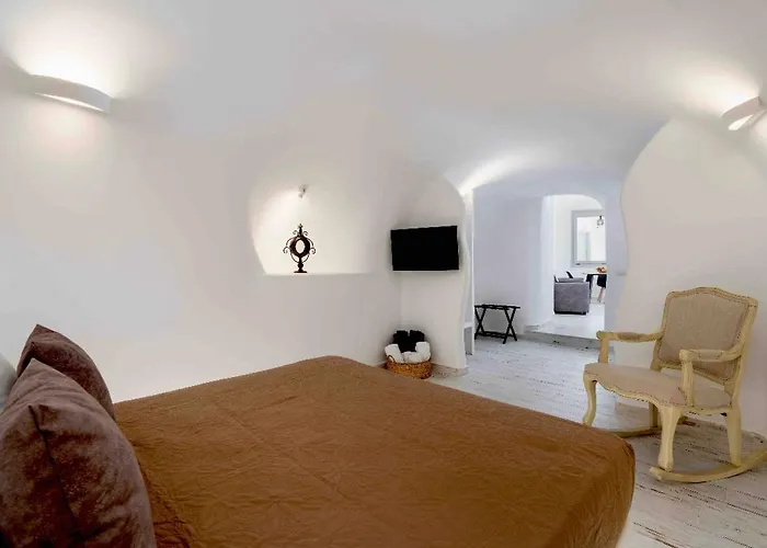 Avenoir Luxury Cave 2 Bedroom * Βόθον