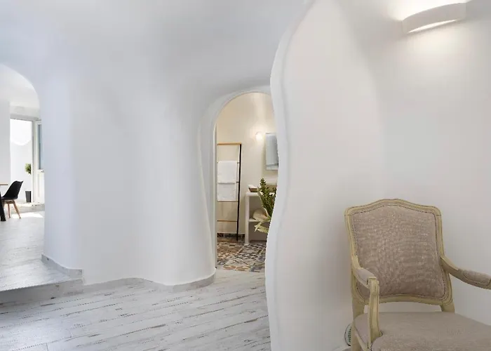 Avenoir Luxury Cave 2 Bedroom Apartment