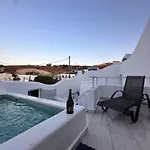 Avenoir Luxury Cave 2 Bedroom アパート